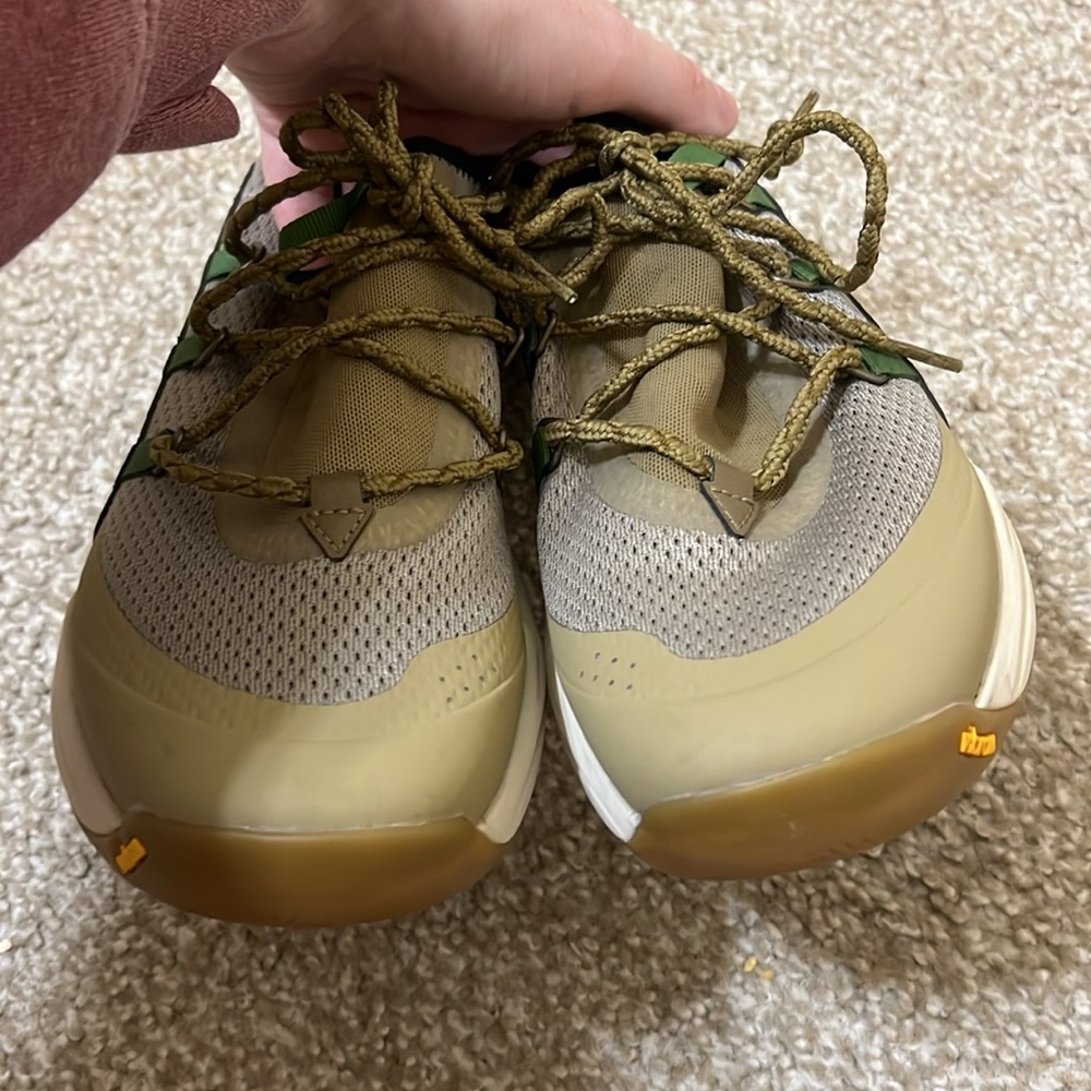 Danner x Anthropologie | Women’s Rivercomber 3” Trail Sneaker Bronze/Birch 9 - Picture 5 of 9